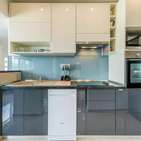 Spacious In Arbanija With Terrace